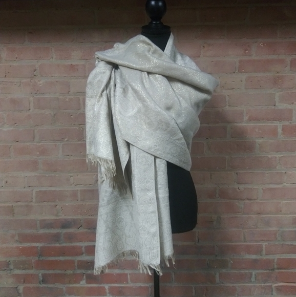 Nordstrom | Amazing Sparkle Wrap Scarf - Picture 6 of 8